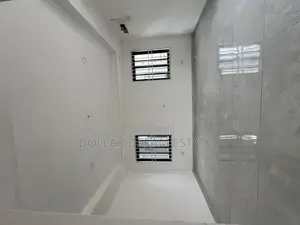 4bdrm House in East Legon for sale