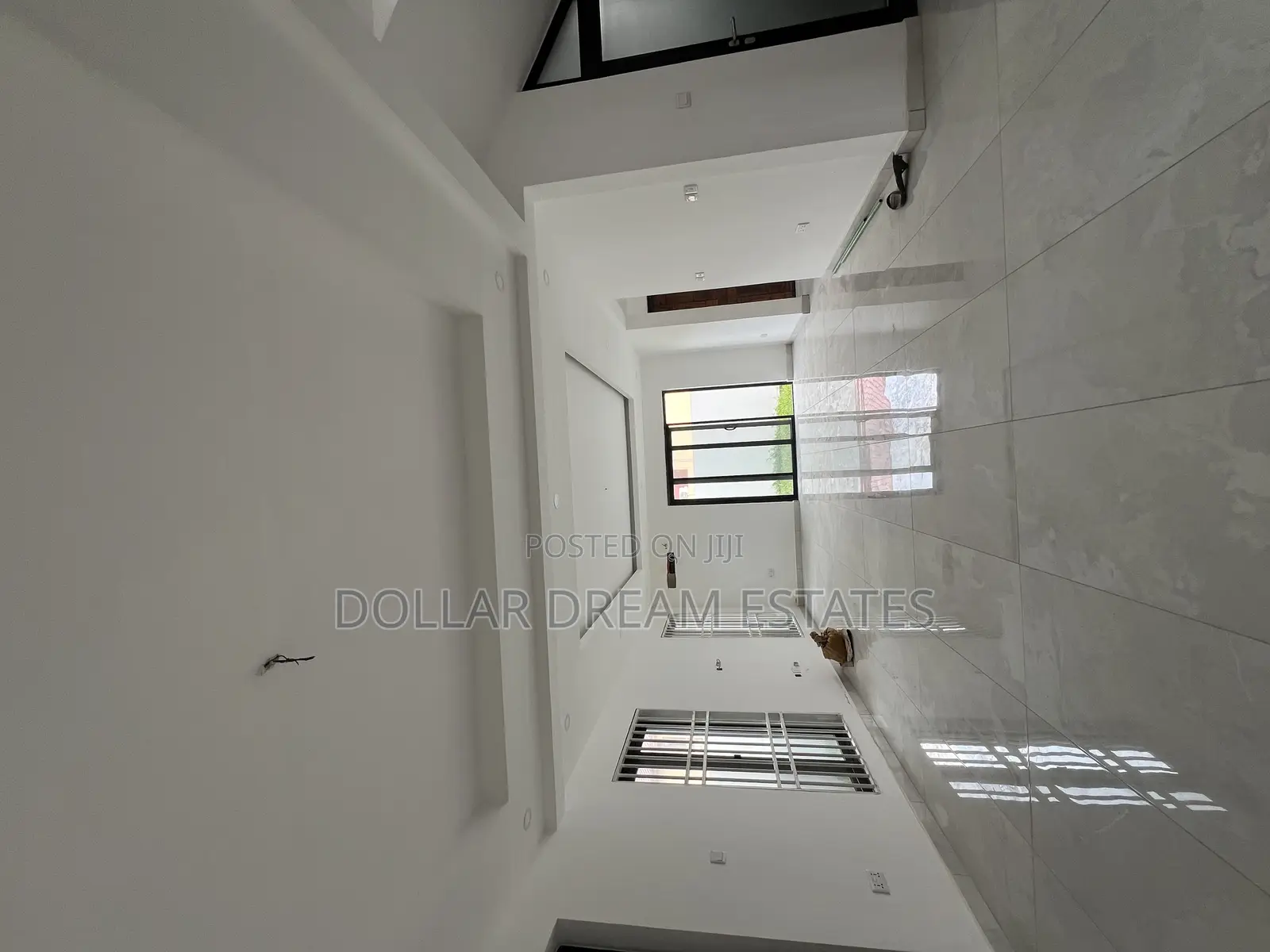4bdrm House in East Legon for sale