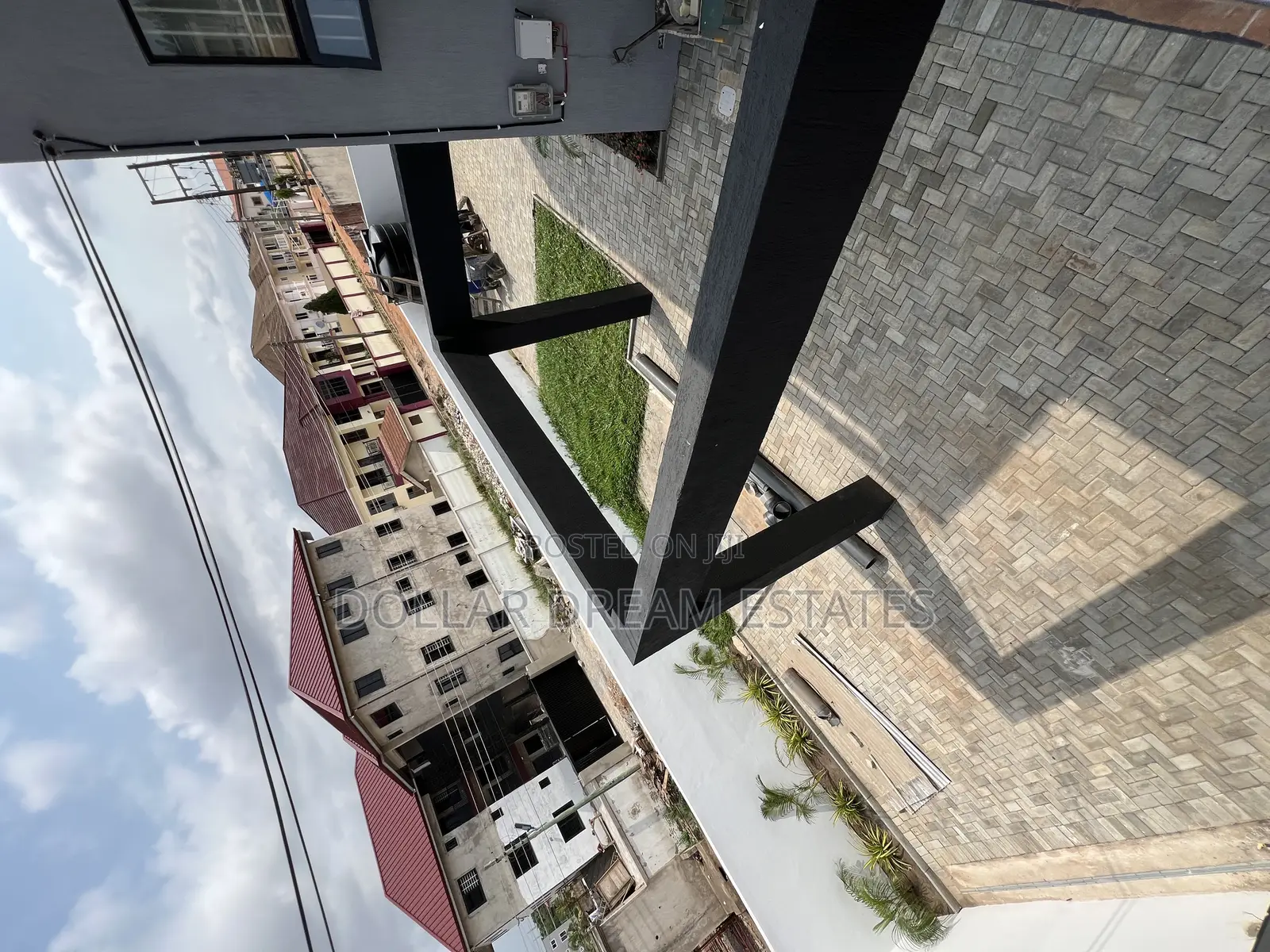 4bdrm House in East Legon for sale