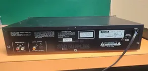 Tascam Cd 200 Professional Cd Player
