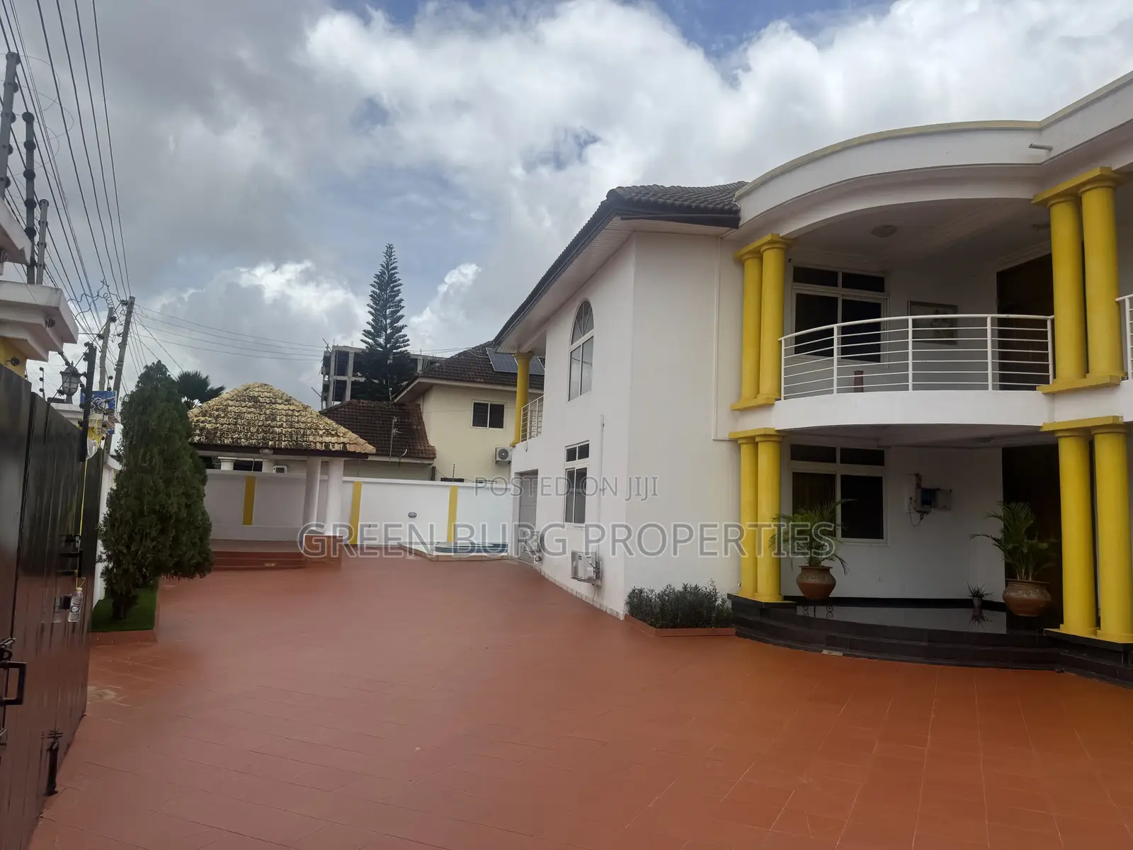 4bdrm House in Green Burg, East Legon for rent