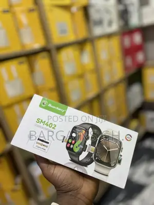 Smartberry Sm402 Smart Watch With Inbuilt Camera