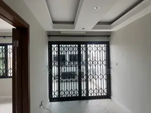 3bdrm Townhouse/Terrace in East Legon for sale