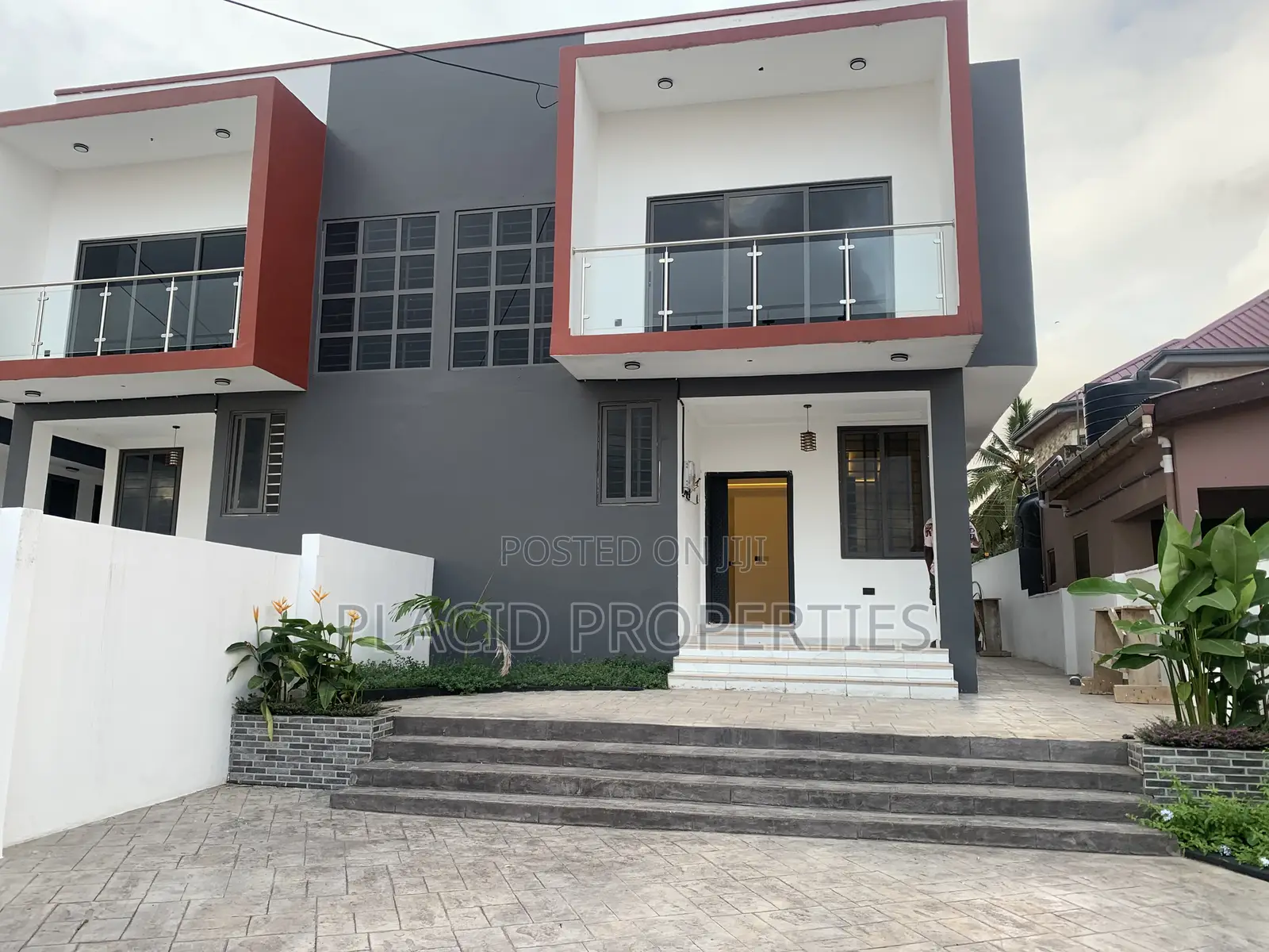 4bdrm House in Kwabenya Acp,Accra, Dome for sale