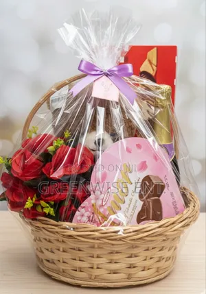 Sweetheart's Delight Gift Basket - Romantic & Thoughtful Gifts For Her