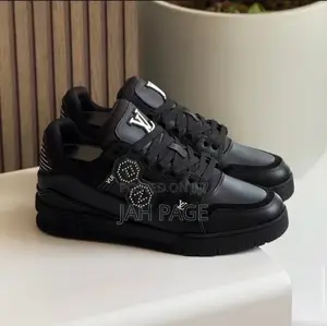 Louis Vuitton Sneaker