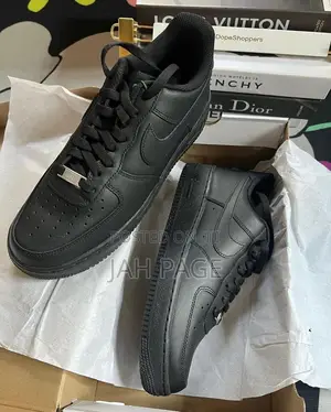 Nike Air Force 1. (Original Grade 1)