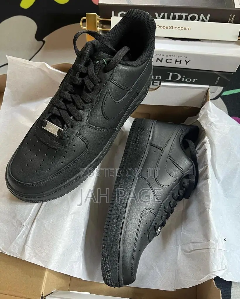 Nike Air Force 1. (Original Grade 1)