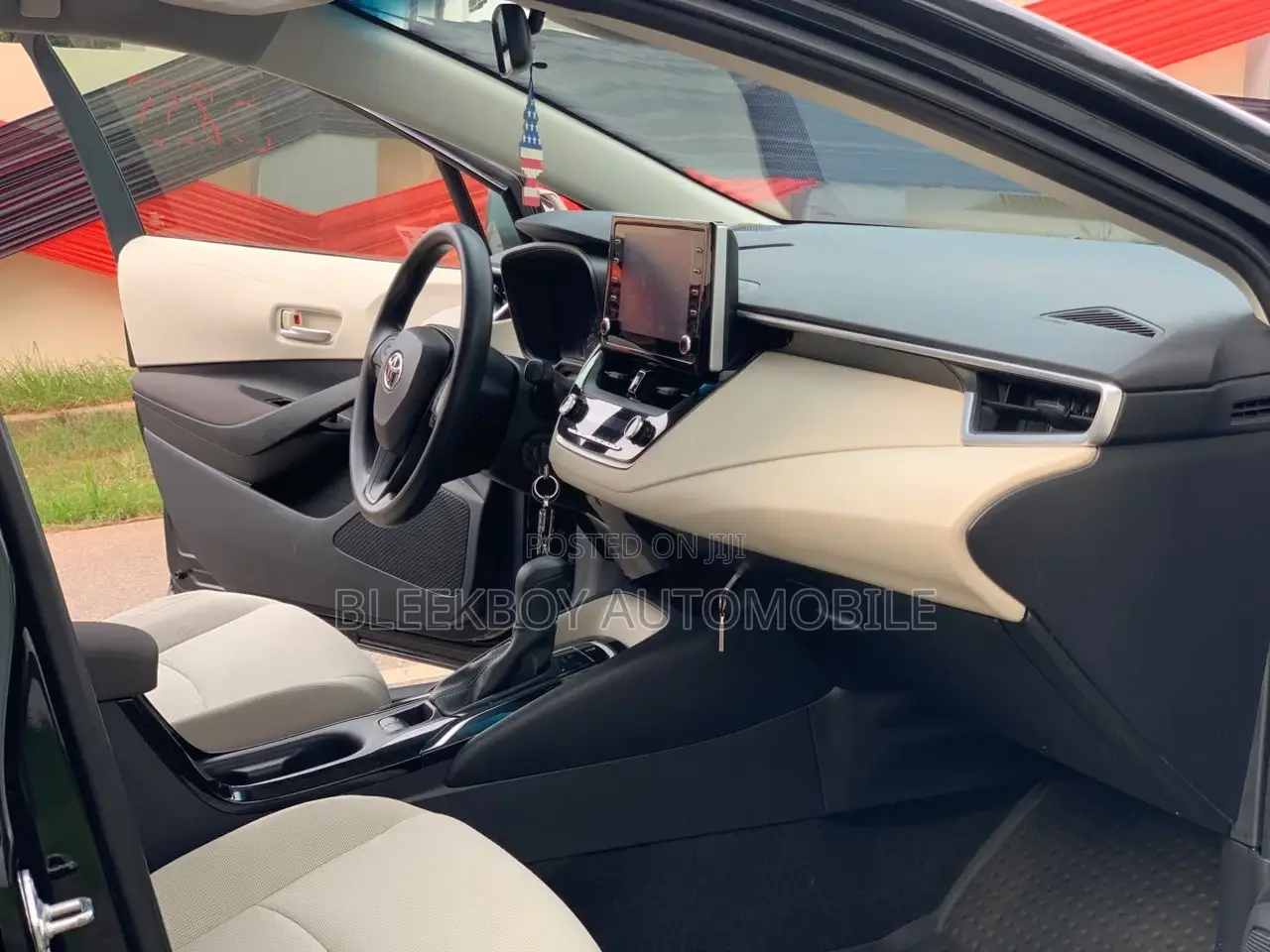Toyota Corolla SE 2020 Black