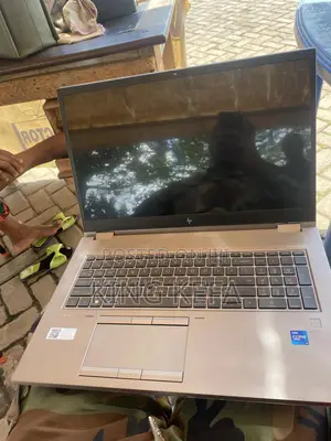 Laptop HP ZBook Fury 15 G8 8GB Intel Core I7 SSHD+SSD 256GB