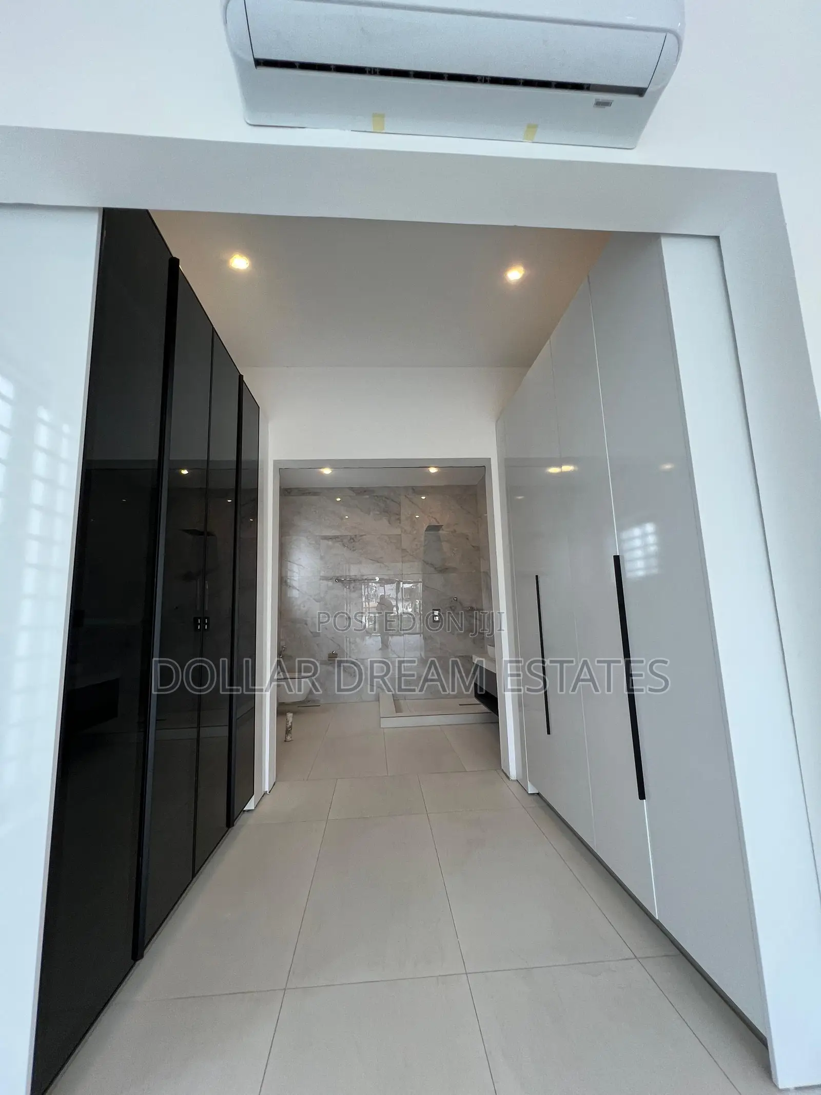 5bdrm House in Achimota for sale