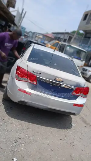 Chevrolet Cruze Heated Back Window Back Glass Available