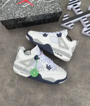 Air Jordan Retro 4 Cement