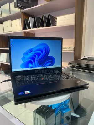 Laptop Lenovo ThinkPad L13 Yoga 8GB Intel Core i5 SSD 256GB
