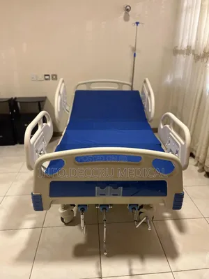 Hospital Bed (Portable 3cranks Bed With Mattress)