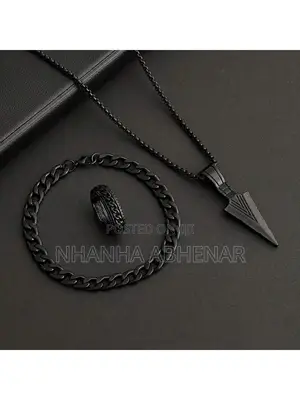 Male Necklace