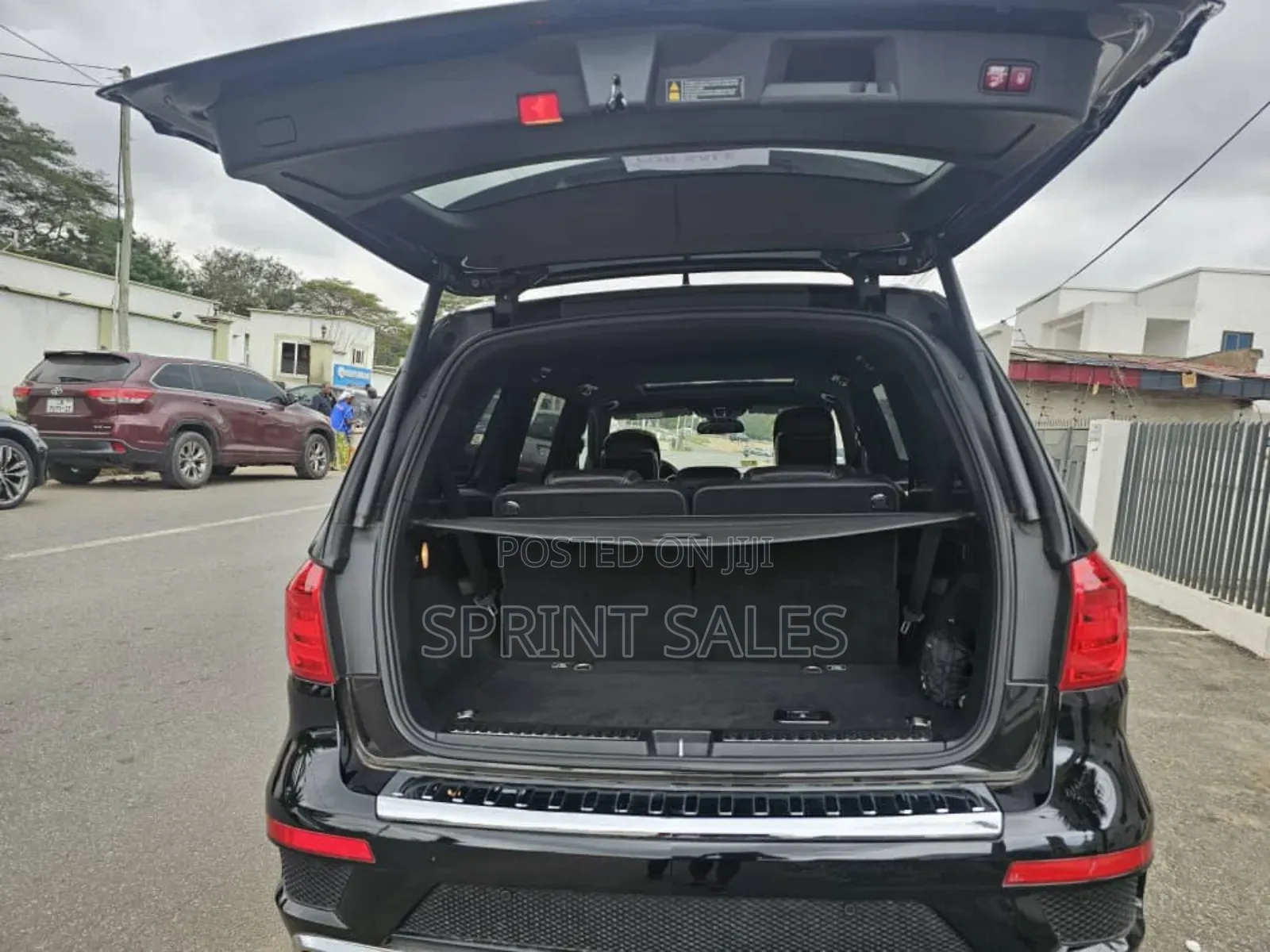 Mercedes-Benz GL-Class GL 550 2013 Black