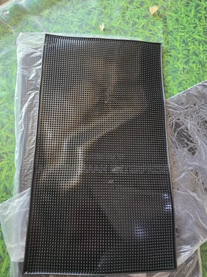Non Slip Spill Mat /Bar Mat (70 X 40cm)