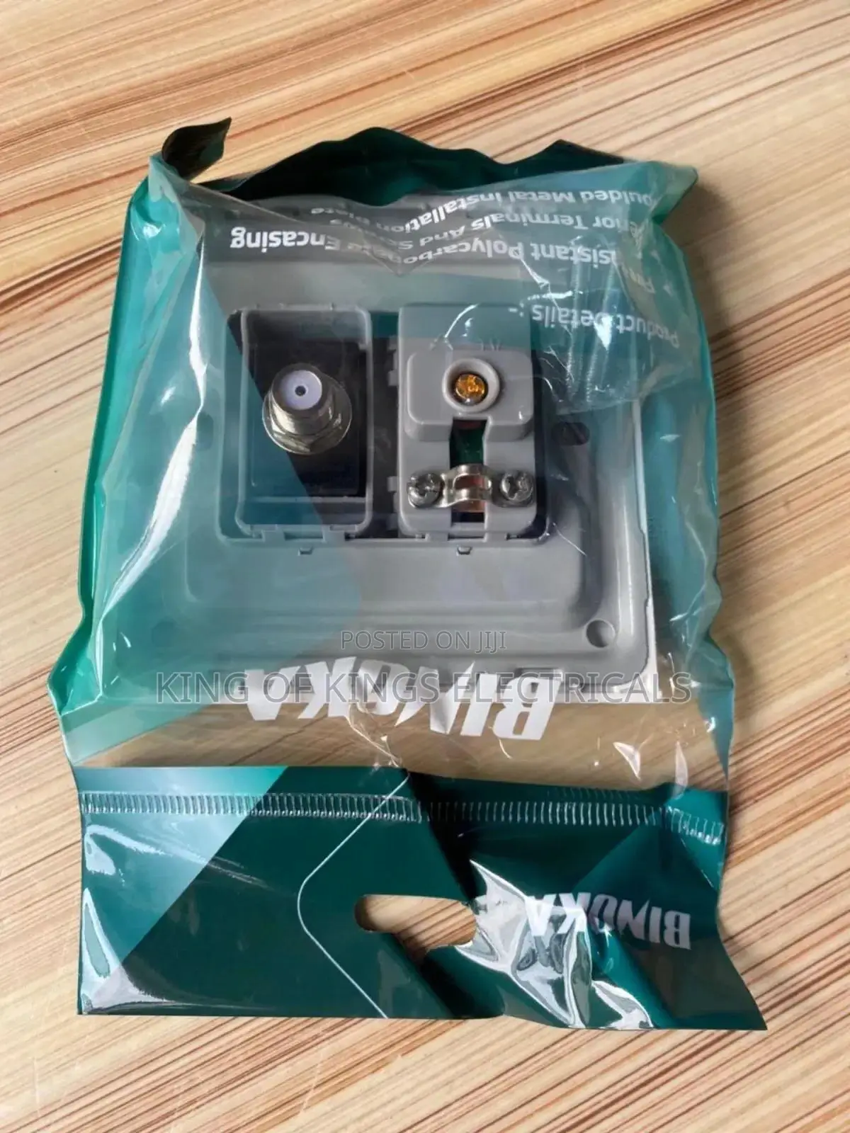 Binoka Tv+Satellite Socket Outlet
