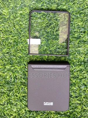 Z Flip 7 Case With A Hinge Cover