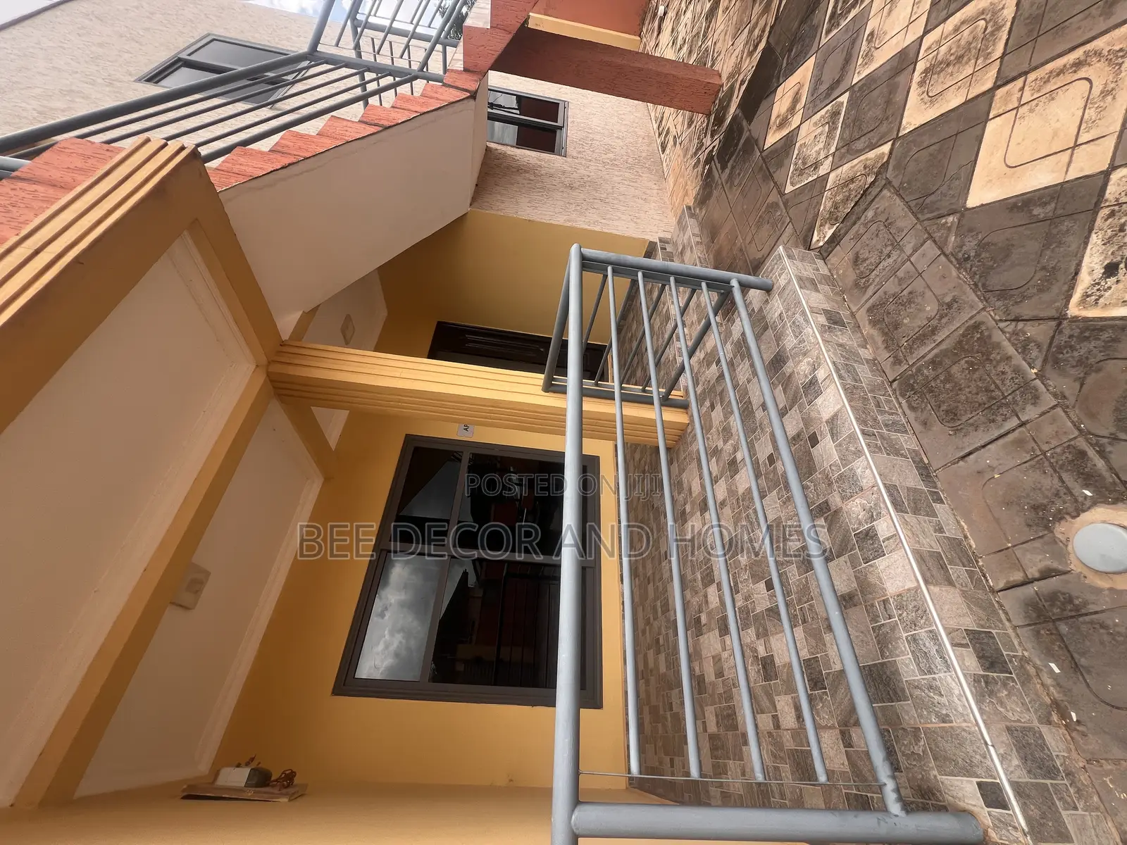 2bdrm Apartment in Bee Decor & Homes, Oyarifa for rent