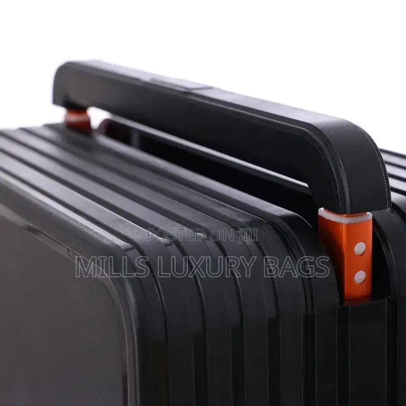 Zipless Quality Anticrake Luggages