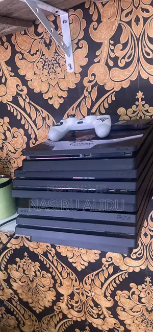 Ps4 Pro With 10 Good Games. From Home Use