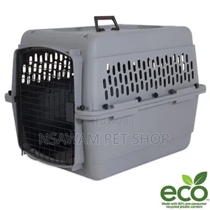 Plastic Travel Crate