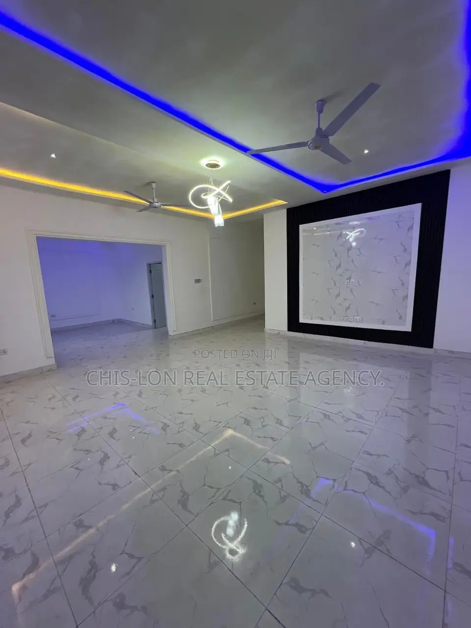 3bdrm House in Chis-Lon Real Estate, Adade for rent
