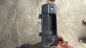 Toyota Tacoma Boot Handle Locker