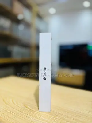 New Apple iPhone 16 128 GB Black