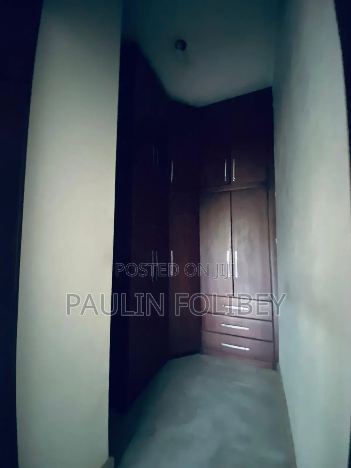 5bdrm House in Dg Property, West Hills Mall Area for rent