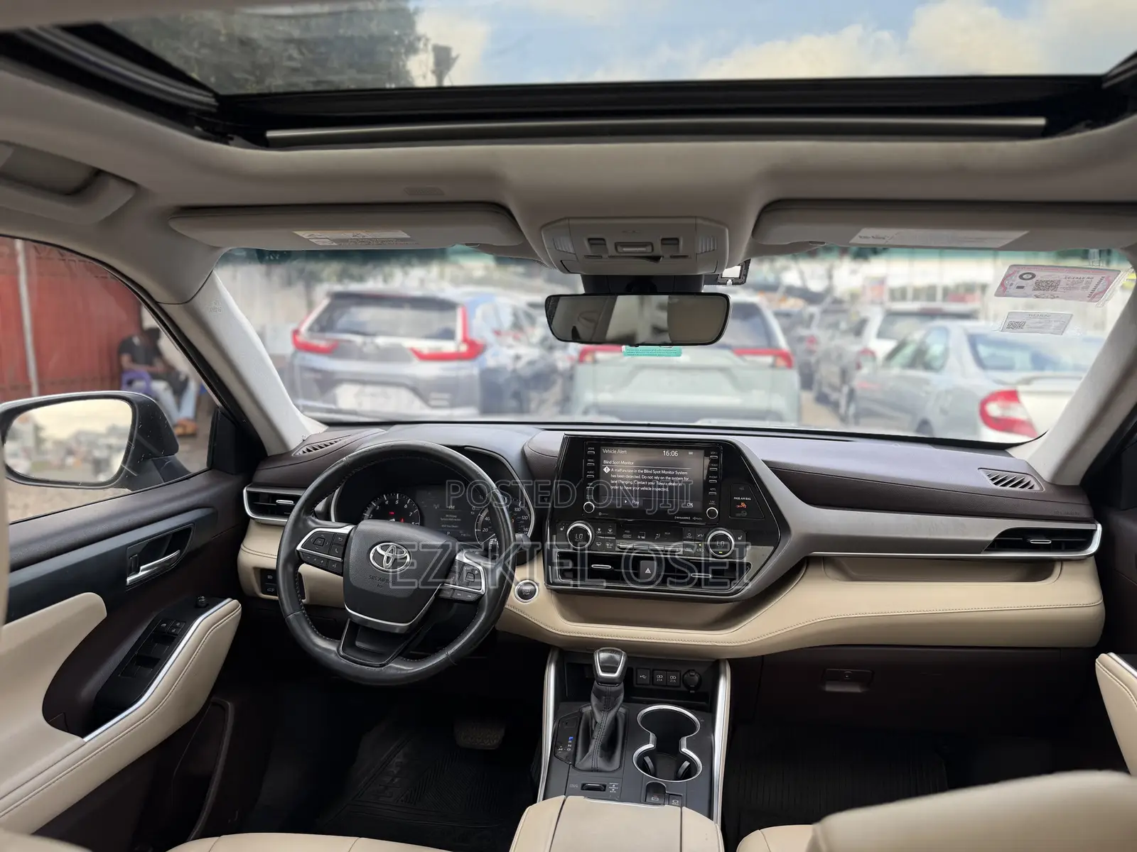Toyota Highlander XLE AWD 2020 Blue