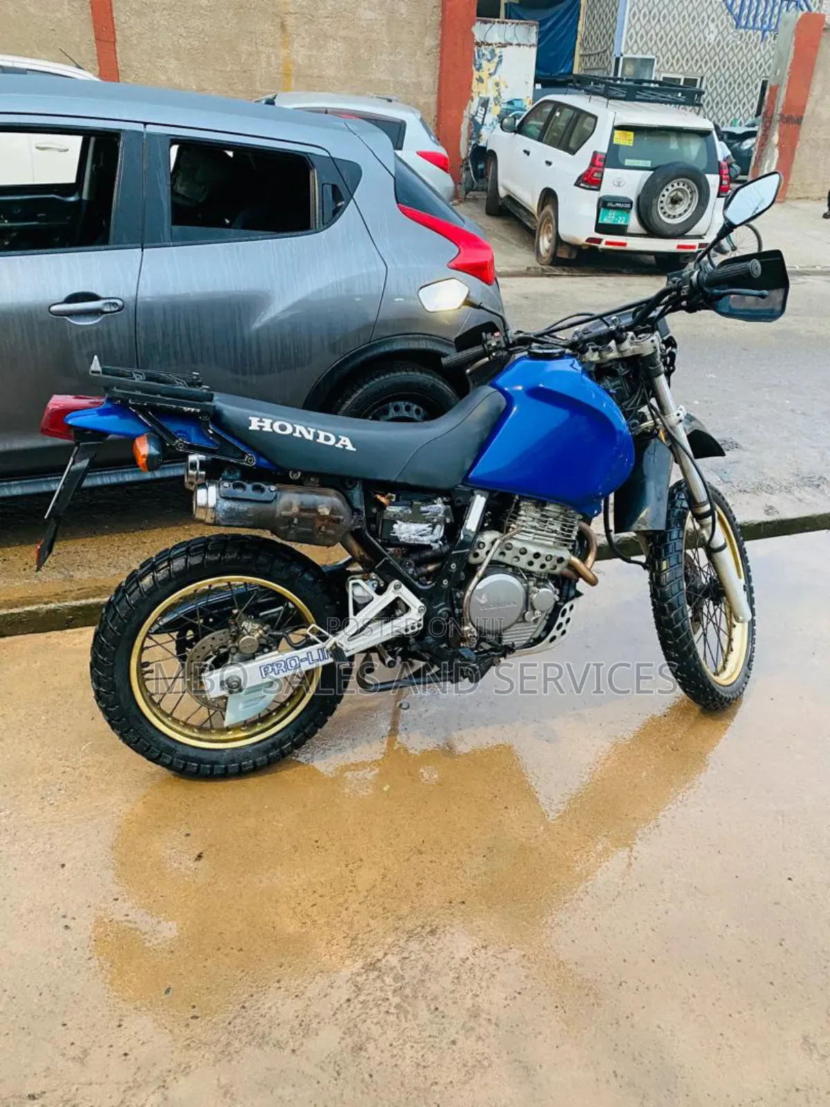 Honda 2012 Blue