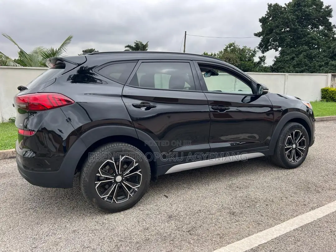 Hyundai Tucson Limited 2021 Black