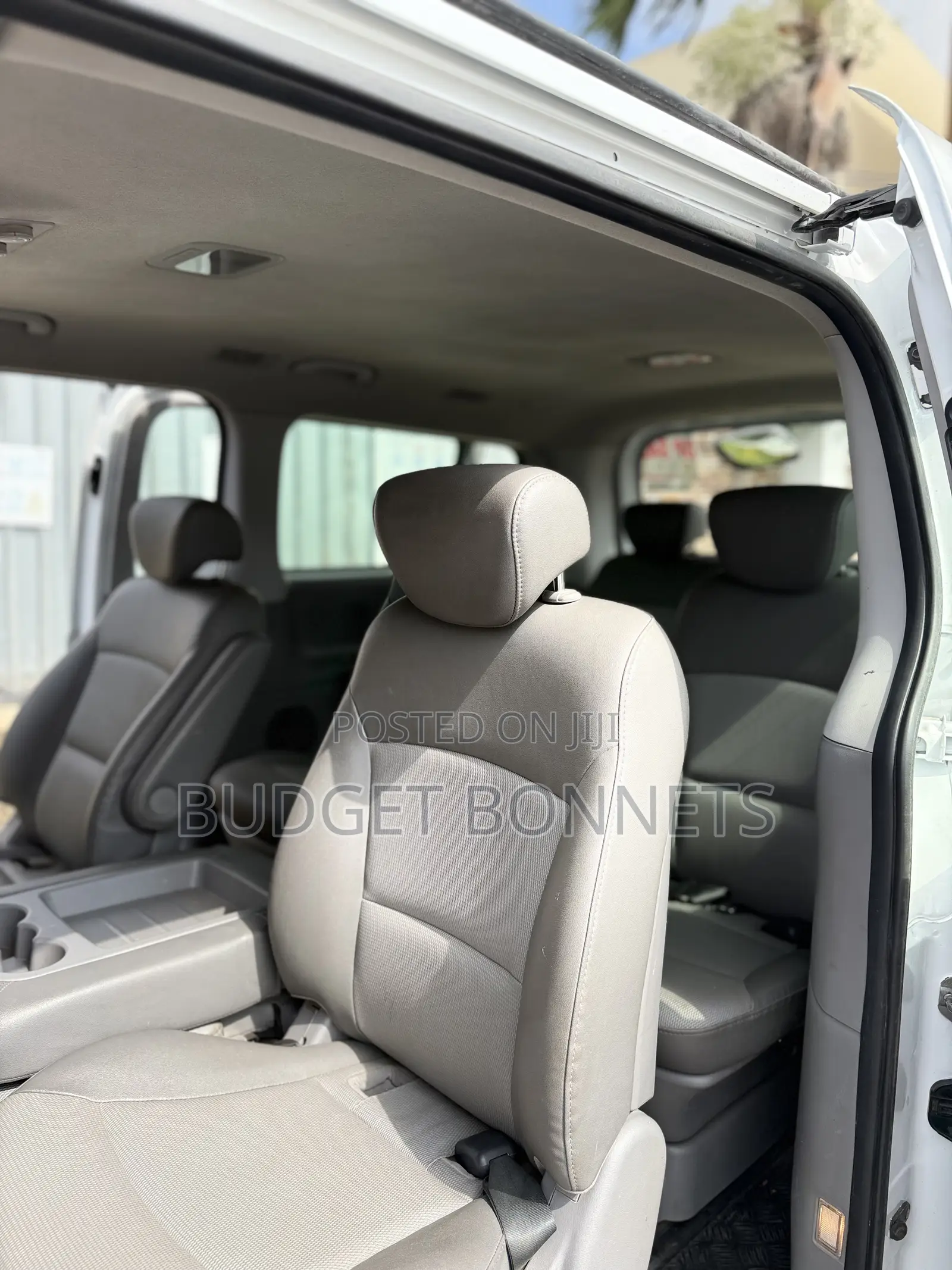 Hyundai Starex 2015 White