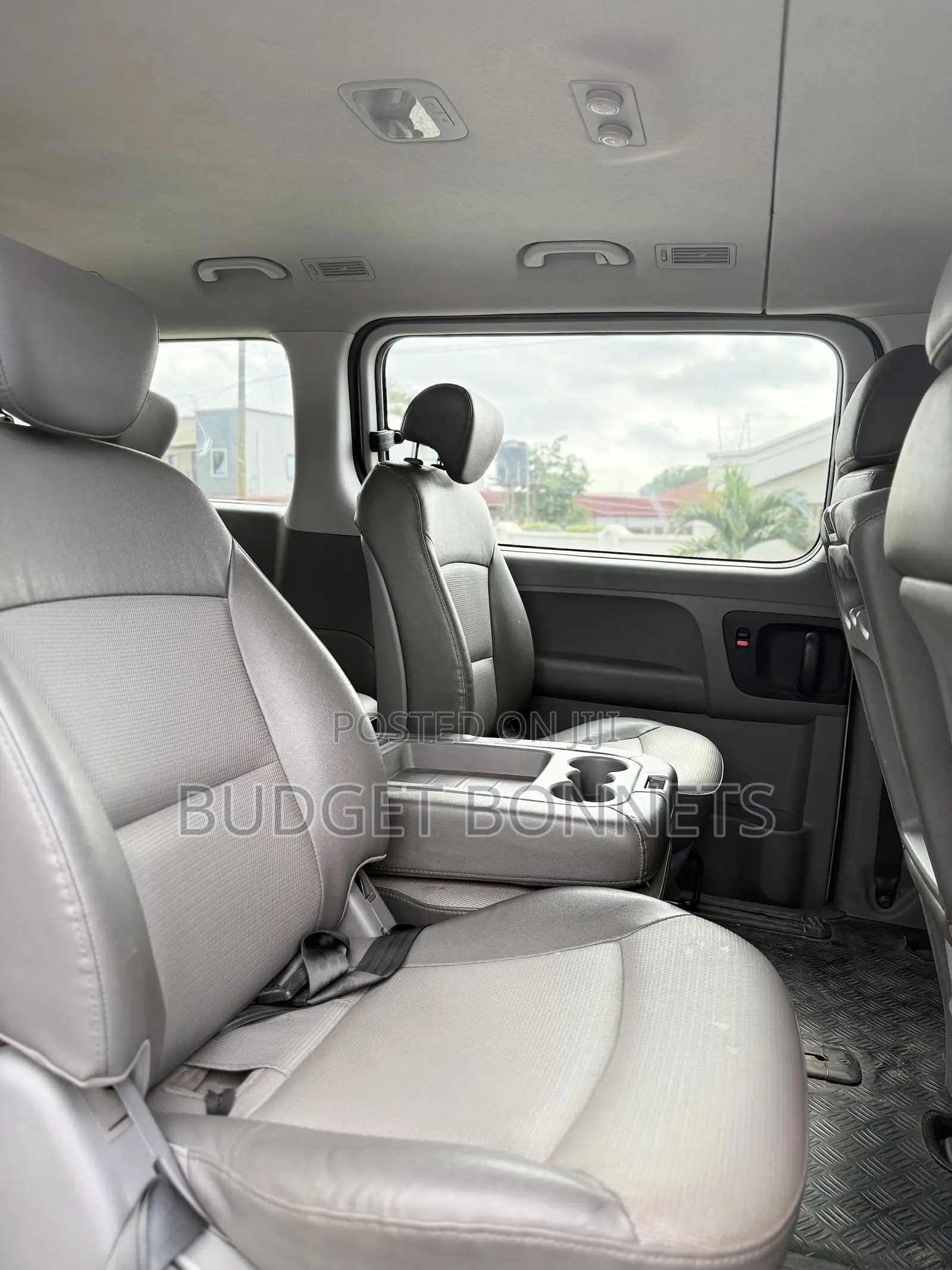 Hyundai Starex 2015 White