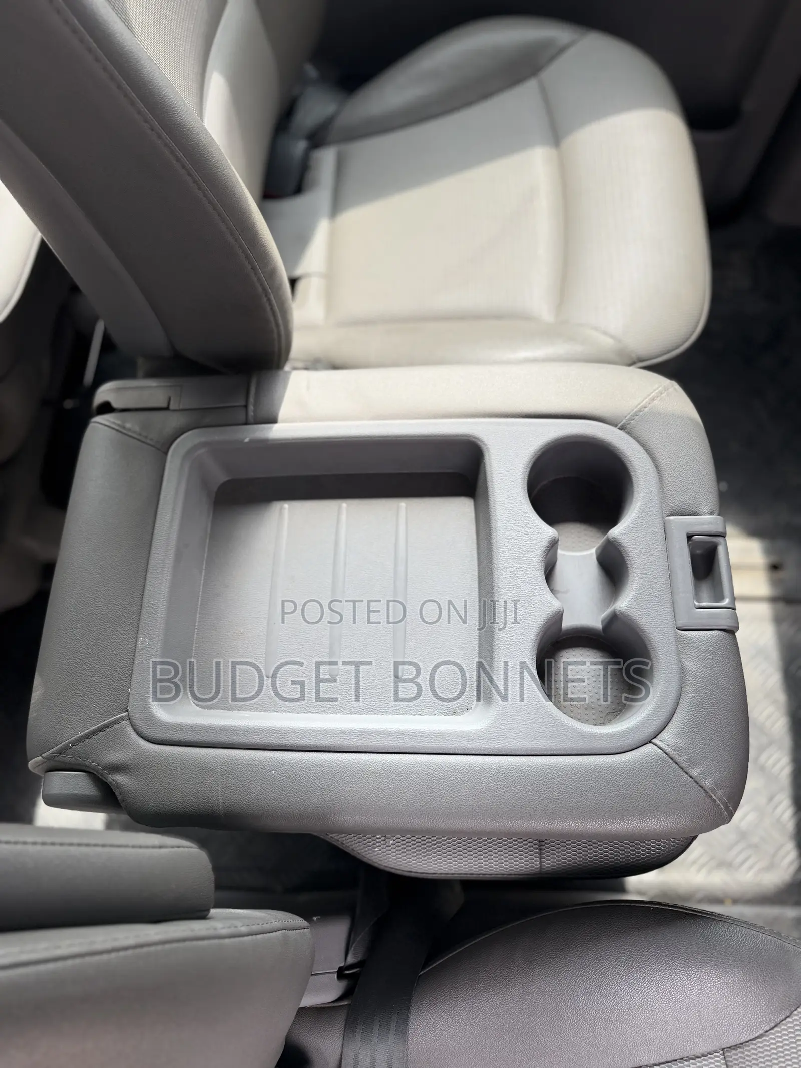 Hyundai Starex 2015 White