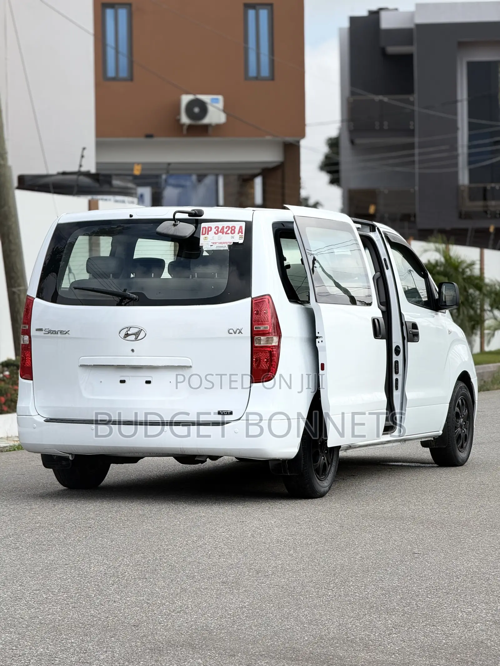 Hyundai Starex 2015 White