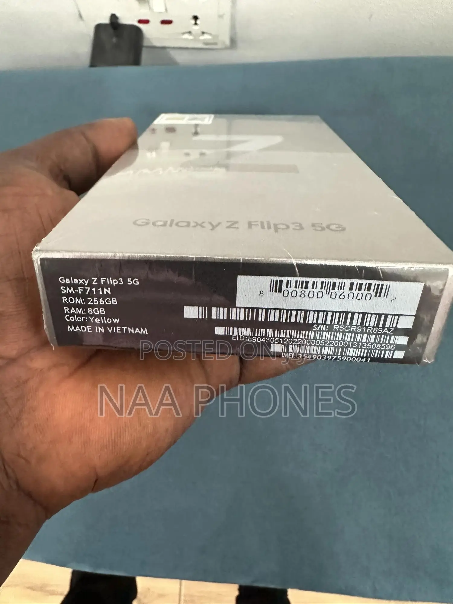 New Samsung Galaxy Z Flip 3 256 GB Yellow
