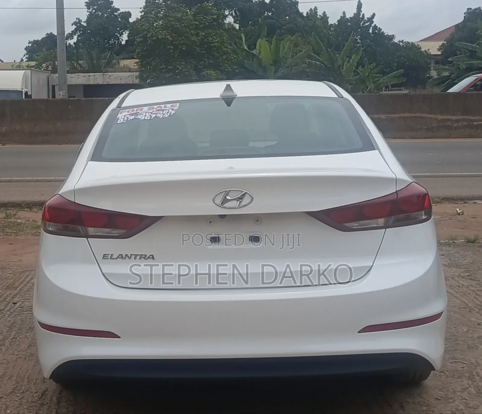 Hyundai Elantra 2018 White