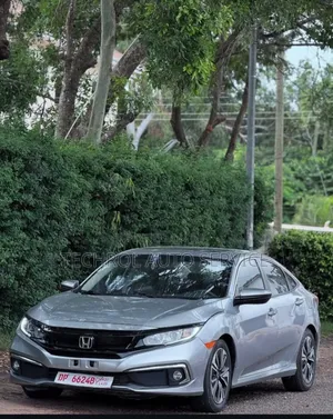 Honda Civic EX 4dr Hatchback (1.5L 4cyl) 2017 Gray