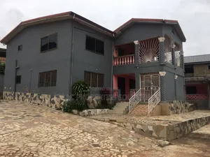 11bdrm House in Isaac Properties, Takoradi for sale