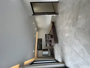 5bdrm House in Adjiriganor for sale