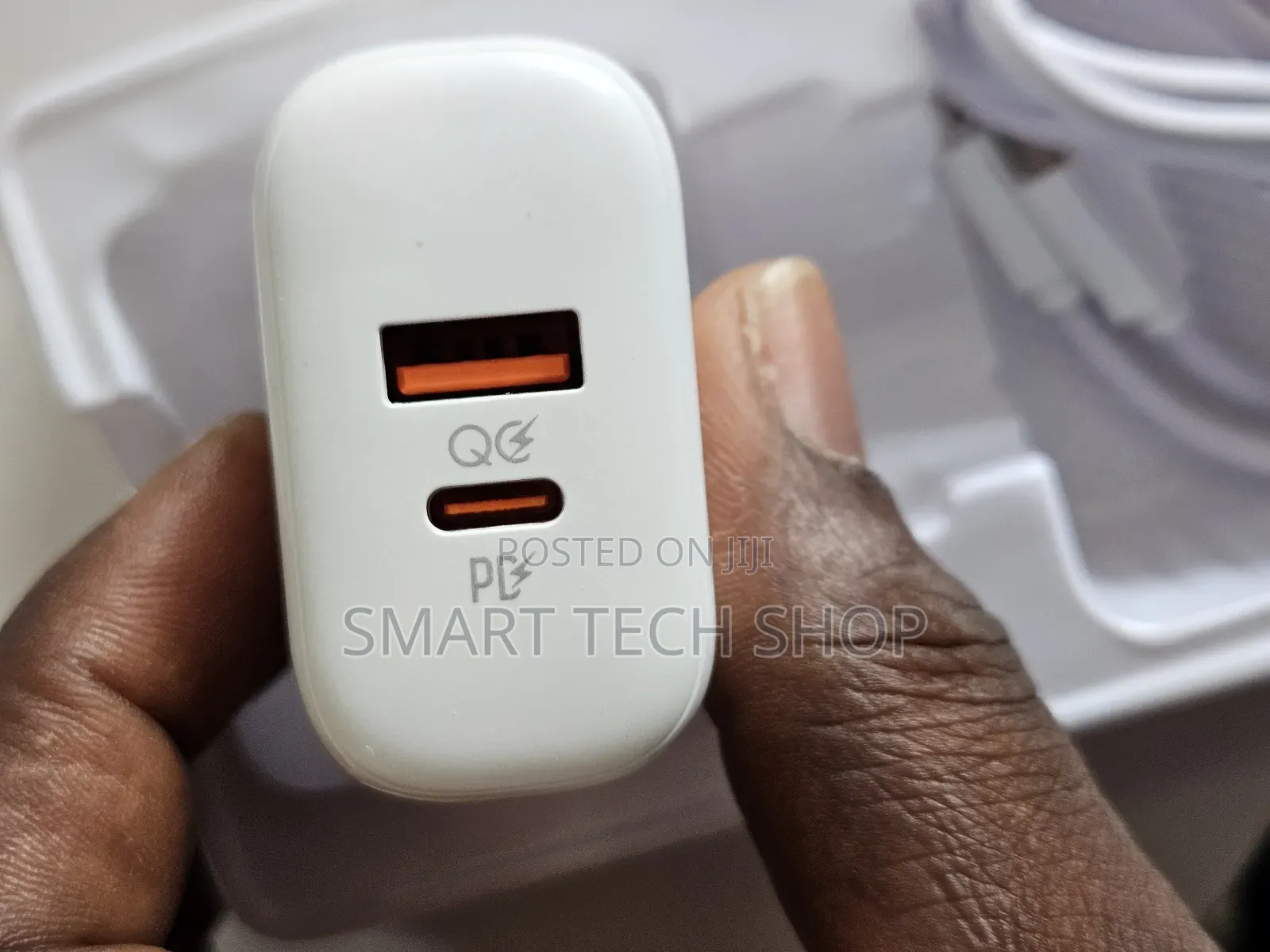 Ldnio A2526c Pd 45w Charger Type C For Phones Tablets. Dual Port.