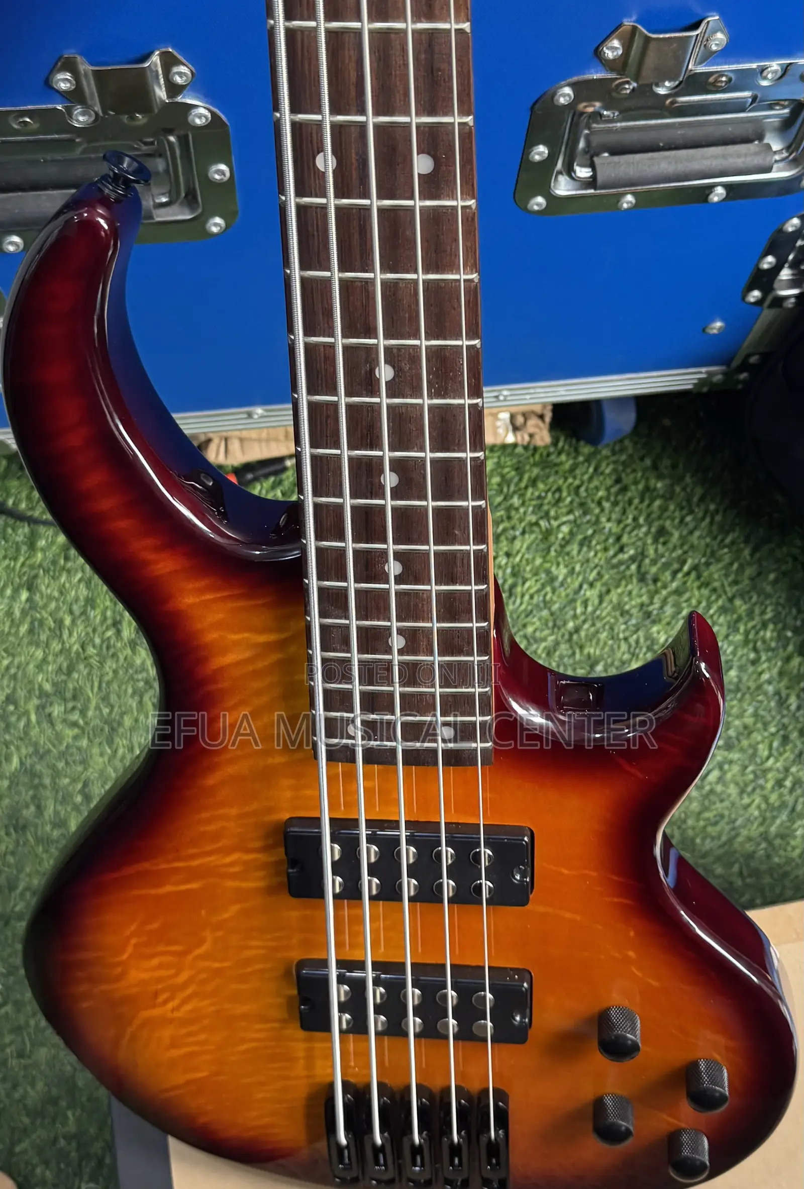 Givson Active Bass Guitar