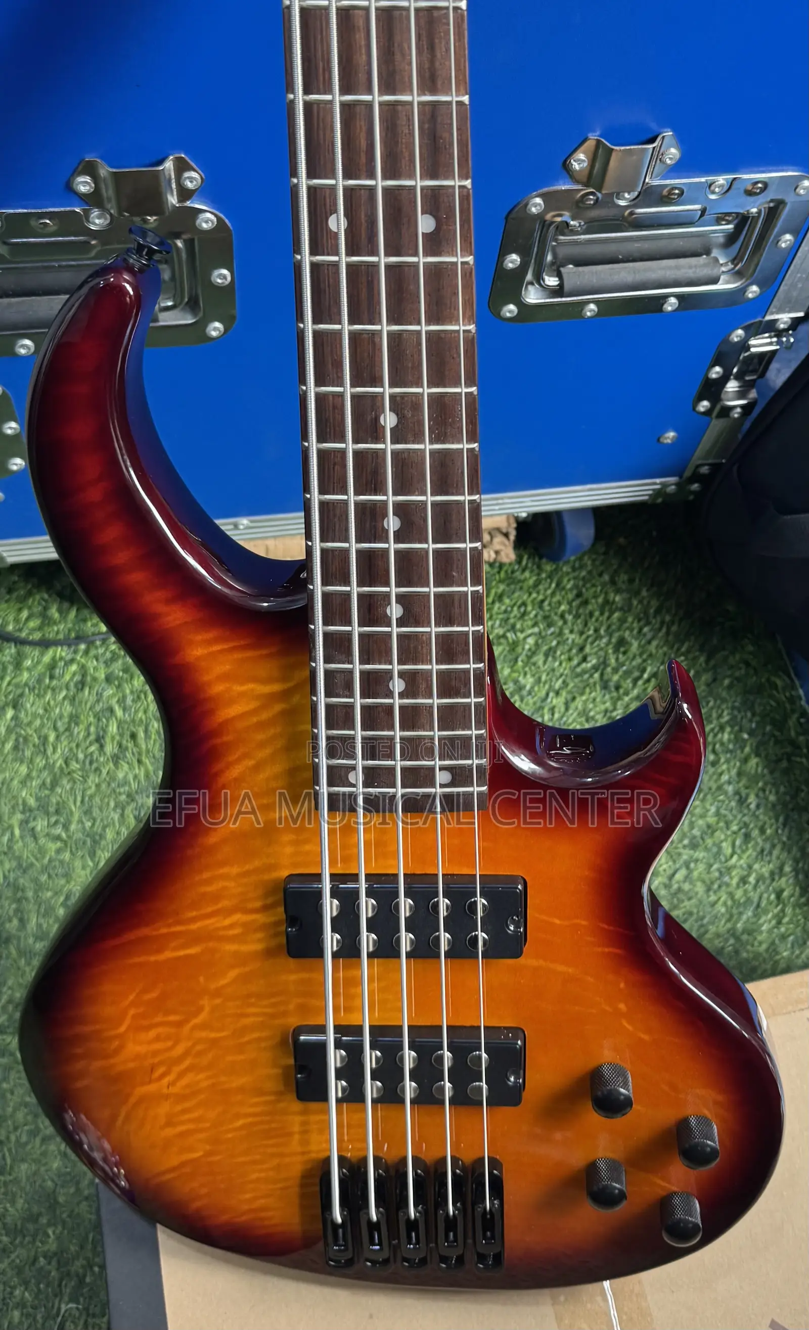 Givson Active Bass Guitar