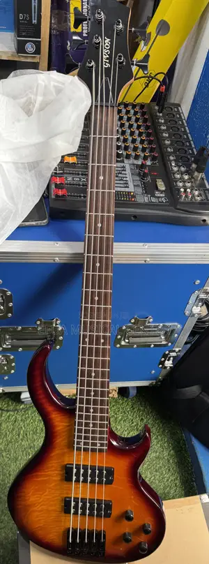 Givson Active Bass Guitar