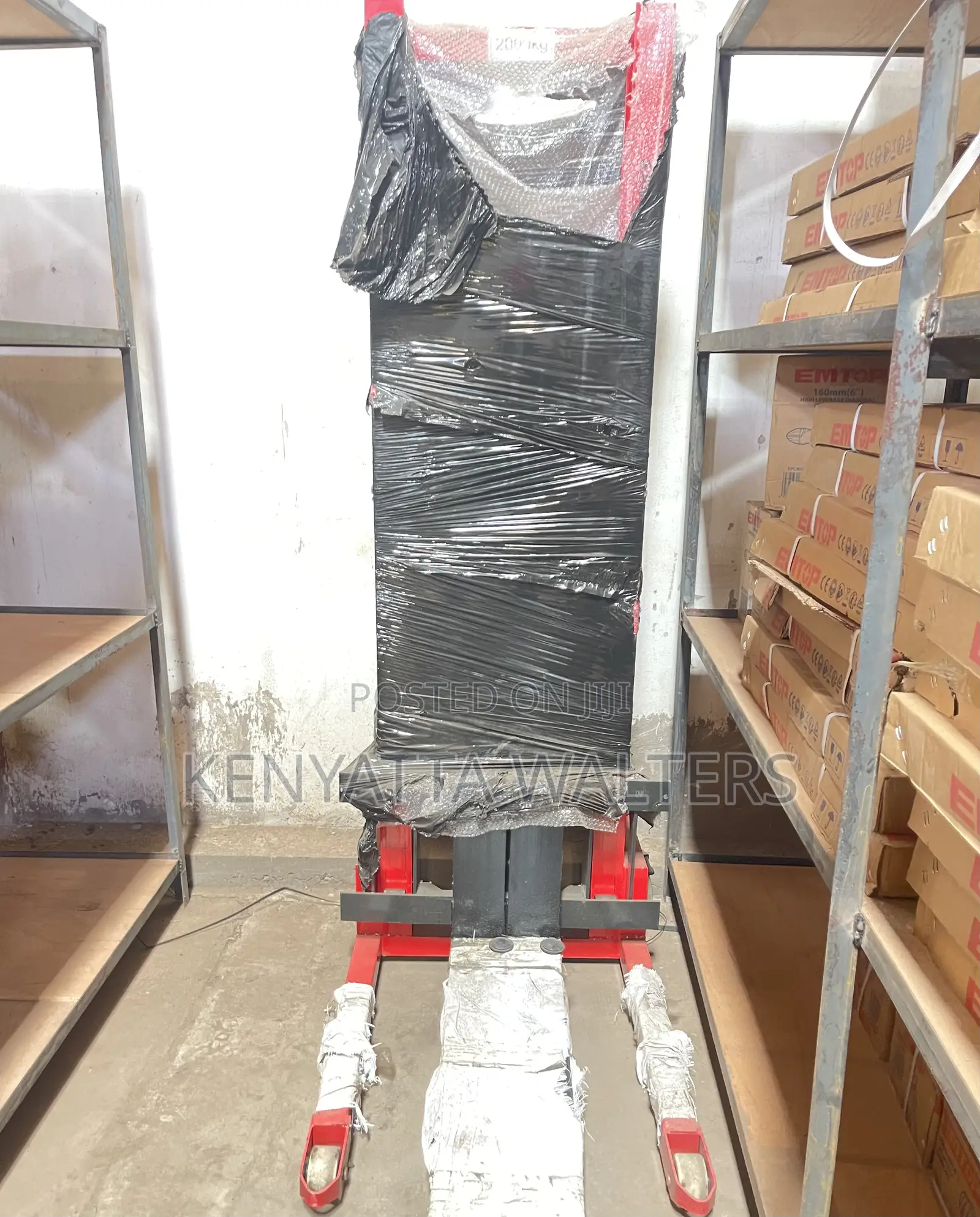 Manual Pallet Lifter 2000kg Load Capacity Stacker Heavy Duty Forklift