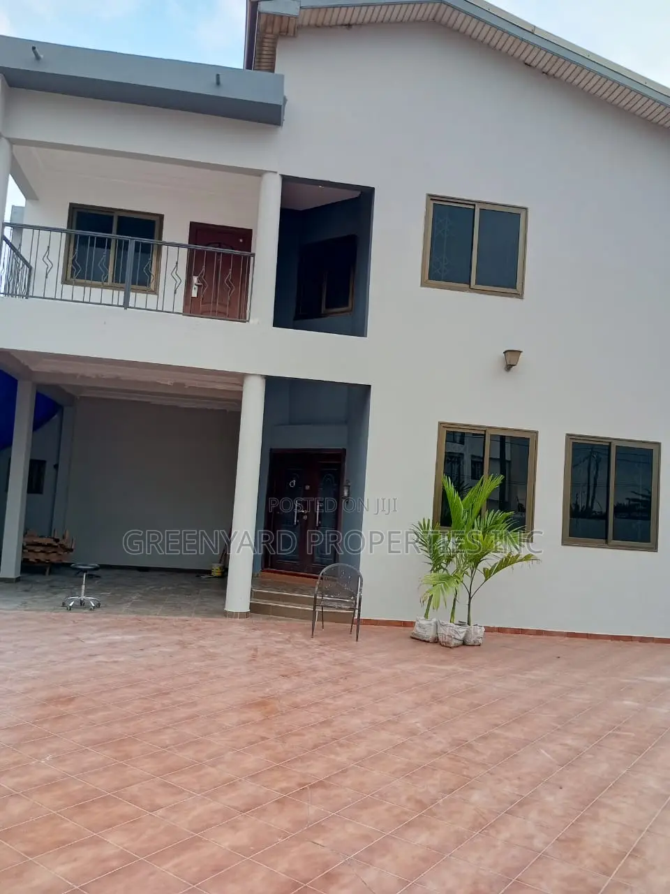 4bdrm House in A&C Mall, East Legon for rent